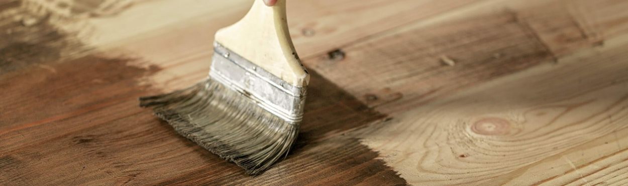 Varnish oiled floorcare